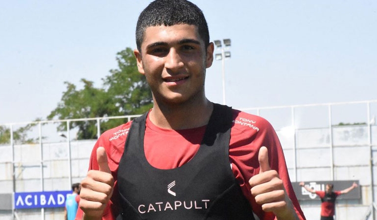 Sivasspor’un genç yıldızı Yunus Emre Konak Premier Lig’e transfer oldu