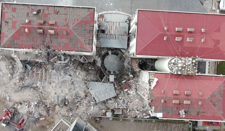 Depremde 89 kişi ölmüştü: Galeria Sitesi davasında risk raporu ‘kaybolmuş’
