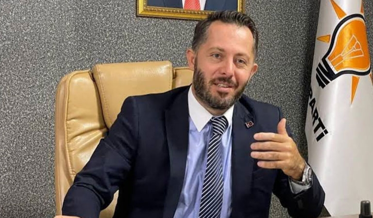 17 Ağustos’ta yıkıma uğrayan Avcılar’da AKP adayından ‘ilave 1 kat’ vaadi