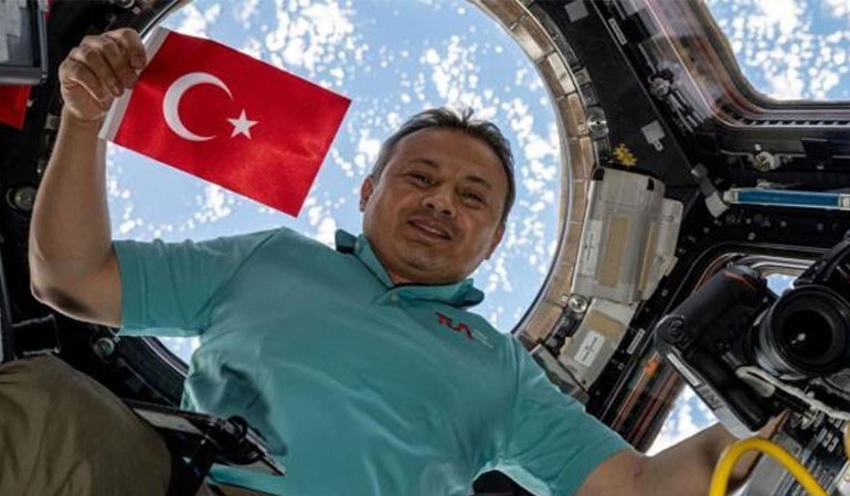 Gezeravcı’dan uzaya veda: Bu bir başlangıç noktasıydı