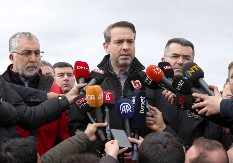 Enerji ve Tabii Kaynaklar Bakanı Bayraktar'dan Erzincan'da maden ocağındaki toprak kaymasına ilişkin açıklama