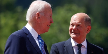 bidenonesch