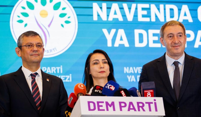 DEM Parti lideri Tuncer Bakırhan’dan Özgür Özel’e: Hadi oradan, işine bak