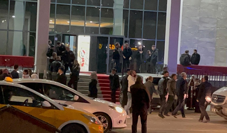 Diyarbakır’da düğünde seçim kavgası: Polis müdahale etti