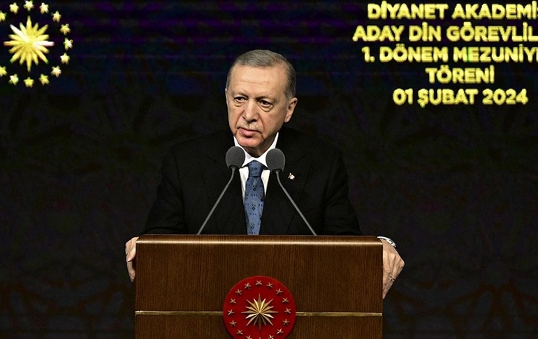 Erdoğan’dan muhalefete: ‘Horoz dövüşünden beter haldeler’