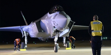 f35