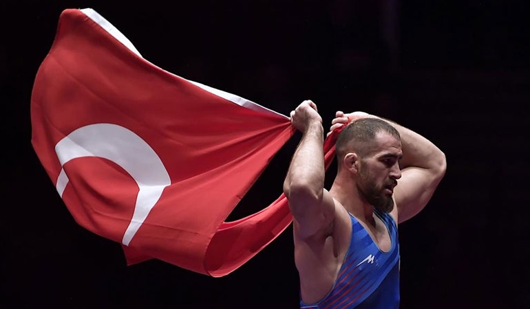 Güreş Milli Takımı 31 yıl sonra Avrupa şampiyonu!