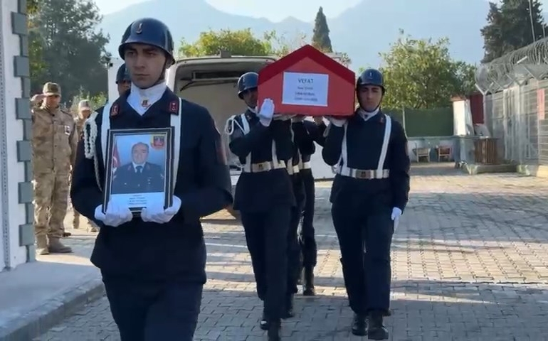 Karakol komutanı hayatını kaybetti