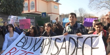 ist-uni-protesto