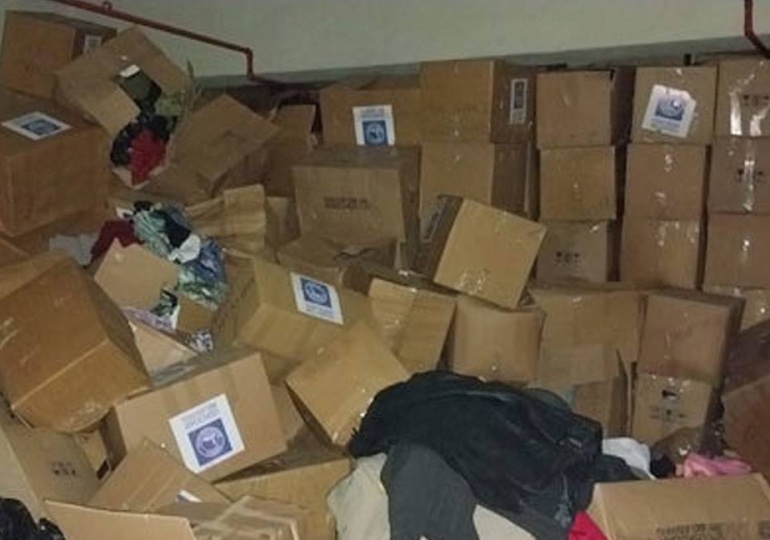 Vatandaşın deprem yardım kolileri belediye otoparkında çıktı