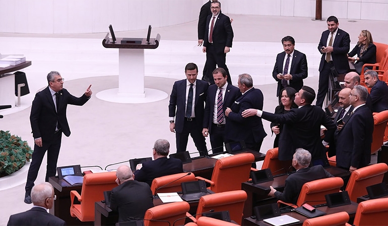 Meclis’te çok sert FETÖ tartışması