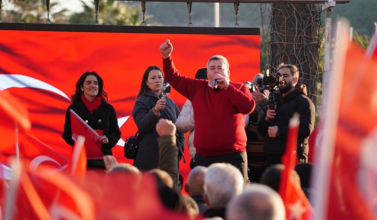 CHP İzmir’de bir ‘ithal aday’ tartışması daha
