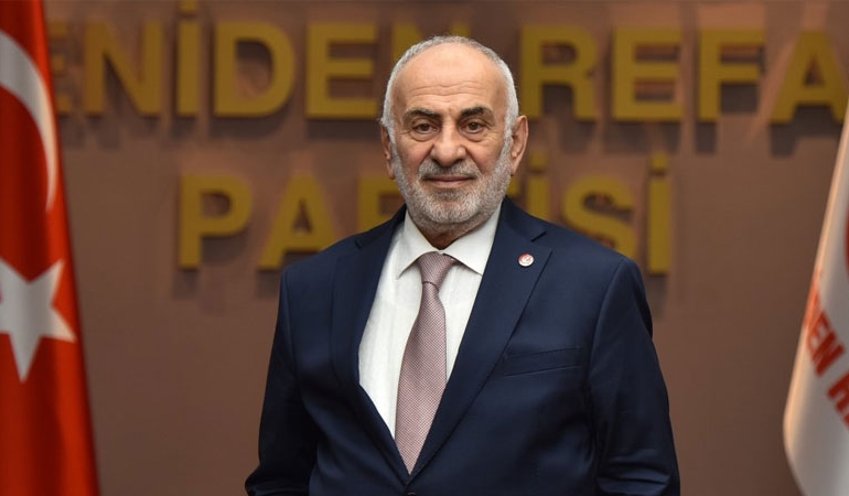 Yeniden Refah’lı vekil Mustafa Pamukçu partisinden istifa ederek AKP’ye katıldı
