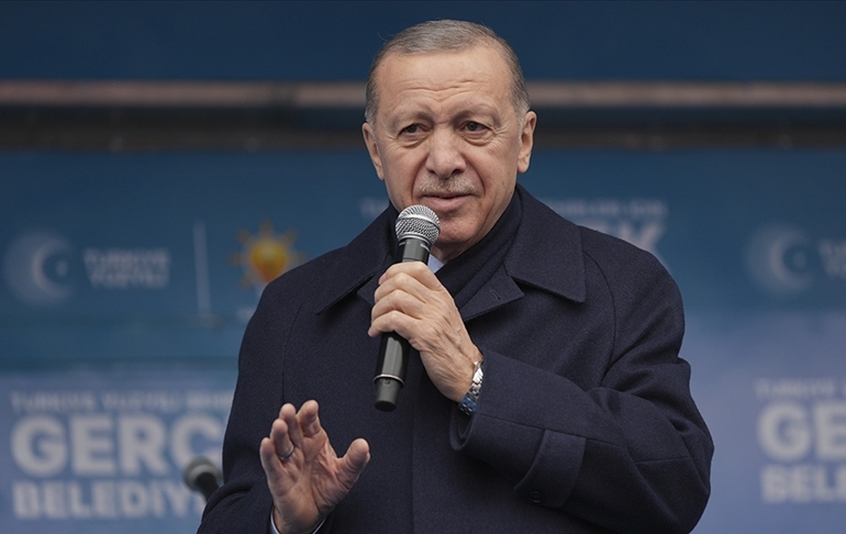 Erdoğan’dan yeni seçim şantajı: Bizim olmadığımız belediye doğalgazı nasıl getirecek!
