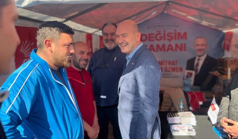 Süleyman Soylu CHP standında