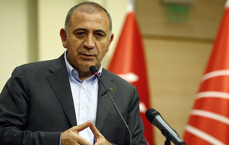 Gürsel Tekin istifasını anlattı: CHP’de böyle bir dönem görmedim