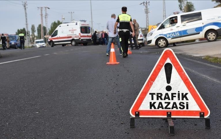 AKP milletvekili trafik kazası geçirdi