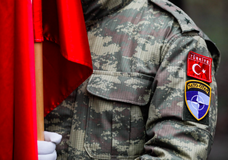 NATO’da görevli Türk askeri hayatını kaybetti