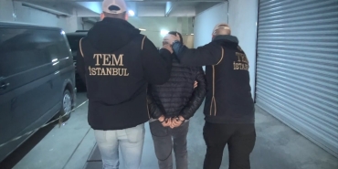 ISTANBUL---FETO-UYELIGINDEN-ARANAN-BEKIR_28091