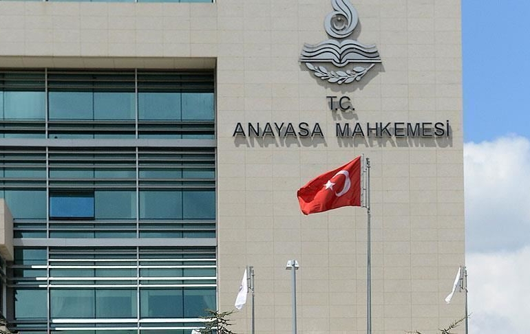 Anayasa Mahkemesi Başkanvekilliğine Basri Bağcı seçildi