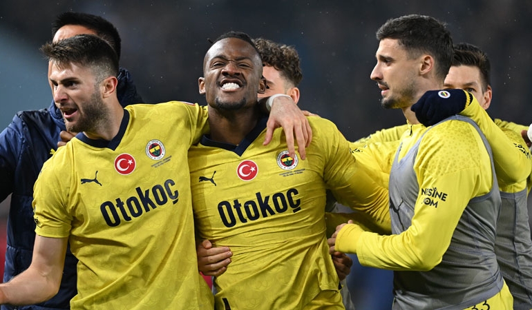 Fenerbahçe ligden çekiliyor mu? Ali Koç’tan olaylı derbi sonrası ilk açıklama