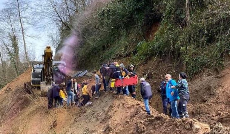 Trabzon’da göçük: Toprak altında kalan 3 işçiden acı haber