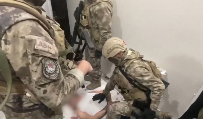 Barış Boyun’un suç örgütüne operasyon: Lav silahı yakalandı