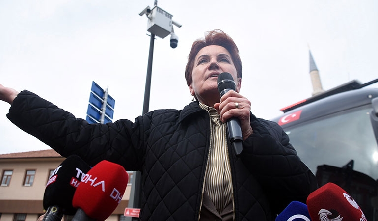 Akşener’den Özgür Özel’e: Bunun adına ‘Yan gel Osman’ denir…