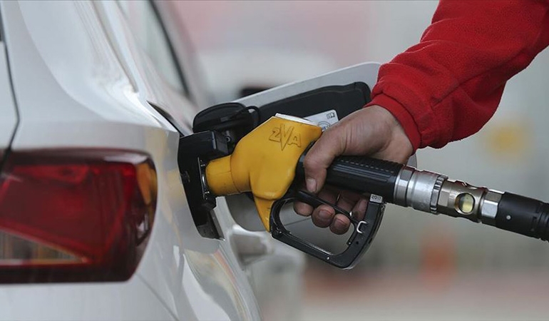 Motorine indirim geliyor