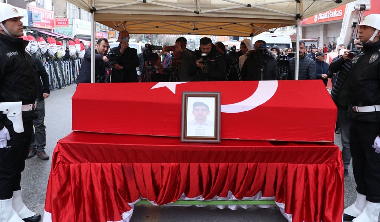 Şehit polis memuru İlker Duran defnedildi