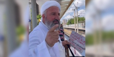 000izmirde-bir-erkek-kadinlari-bu-sozlerle-taciz-etti-cehennemde-yanacaksiniz