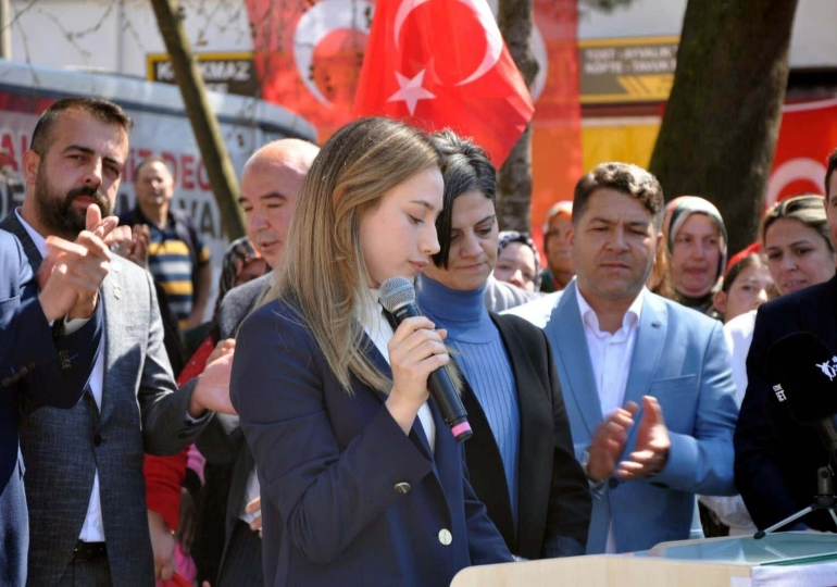 Türkiye’nin en genç bağımsız belediye başkanı oldu