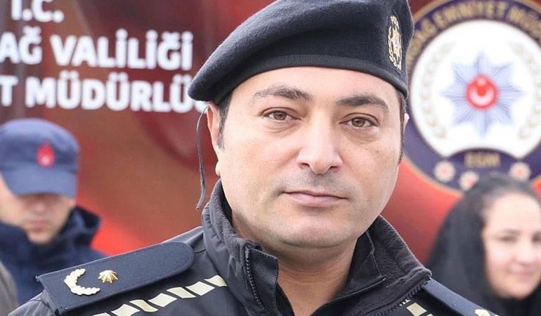 EMNİYETMUDURU