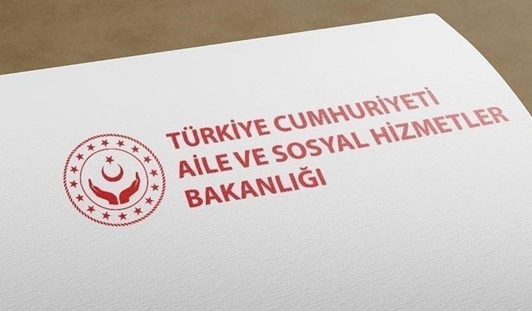 Aile Bakanlığı’ndan 23 Nisan’da tekme atılan çocuğa ilişkin açıklama