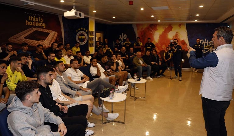 Genel Kurul öncesi kritik görüşme… Fenerbahçeli futbolcular Ali Koç’a ne dedi?
