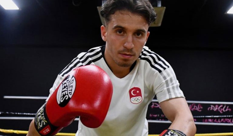 Milli boksör Samet Gümüş Avrupa şampiyonu!