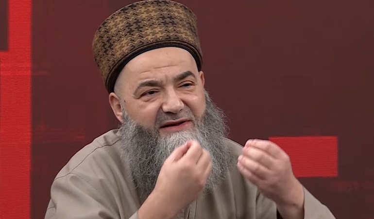 Cübbeli Ahmet’ten Türklerle ilgili tepki çeken sözler: Suriyelilerin ülkelerine dönmesine üzülüyorum…