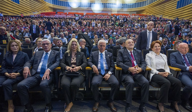 İYİ Parti’de karar günü: İşte başkan adaylarının mesajları…