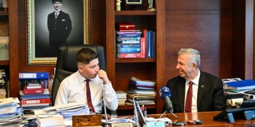 mansur-yavas-23nisan