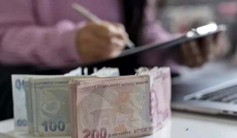 Emekli maaşları yeniden hesaplanacak: Bu kişilere ek zam geliyor…