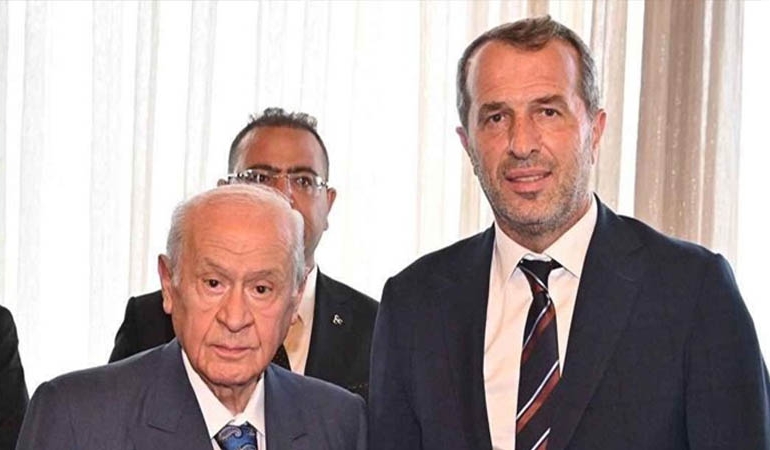 Saffet Sancaklı MHP’ye döndü