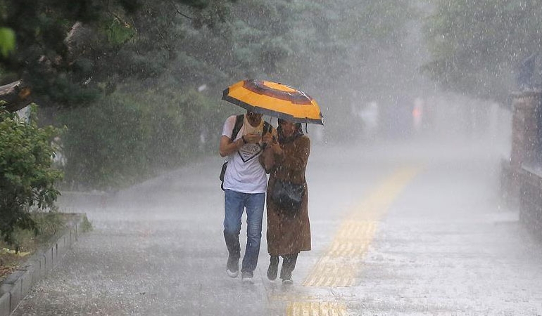 Meteoroloji uyardı: Kuvvetli yağış geliyor… Sıcaklıklar artıyor