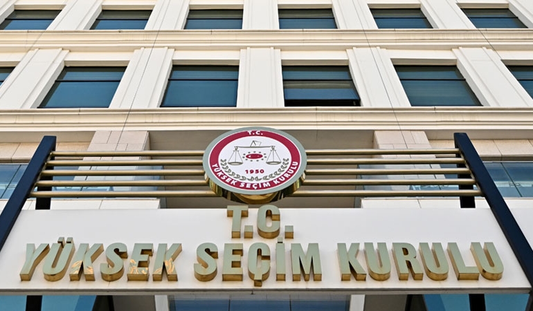 YSK, 5 partinin 22 itirazını karara bağladı