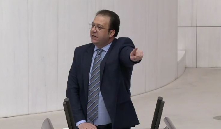 Meclis’te ‘mülakat’ tartışması: Bu milletvekili Kars’a gelse çoban bile olamaz