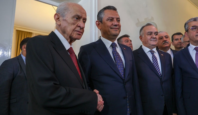 Özgür Özel’den Devlet Bahçeli ile görüşmesine ilişkin açıklama