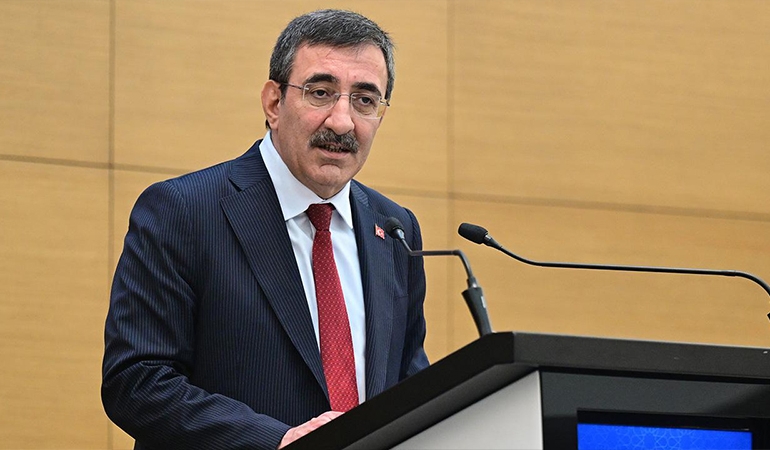 Saray’dan Suriyeliler açıklaması