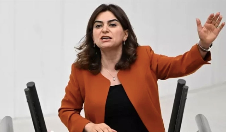 DEM Parti’den iktidara ‘yeni anayasa’ desteği