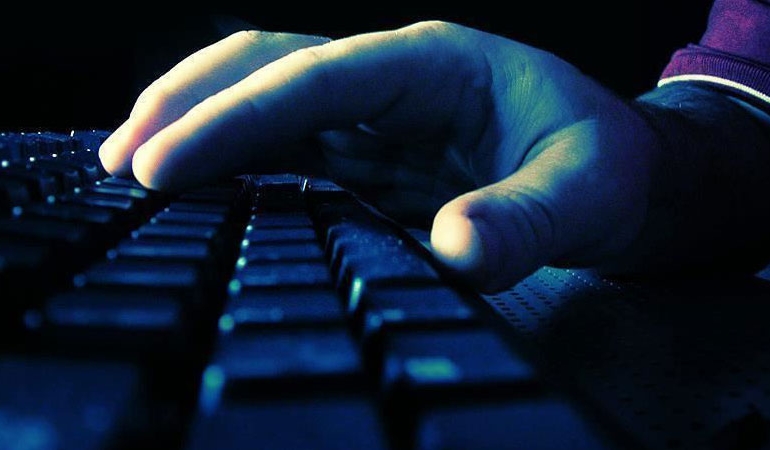 İngiltere Savunma Bakanlığı’na ait sistem ‘hack’lendi