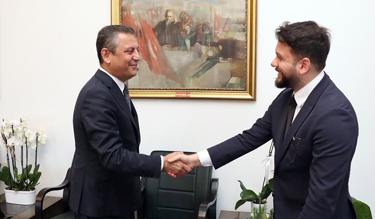 Özgür Özel’den ‘Taha Hüseyin Karagöz’ açıklaması