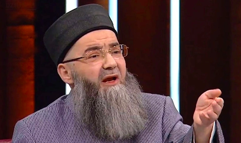 Cübbeli Ahmet: ‘CHP’ye Bakanlık verilebilir’